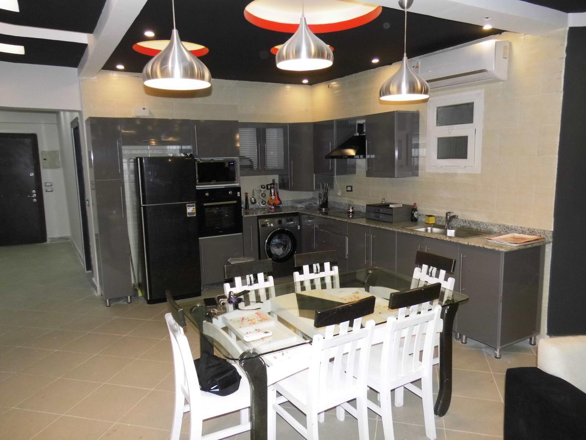 Three-Bedroom Apartment At Louly Beach Resort ไอน์ ซกนา ภายนอก รูปภาพ